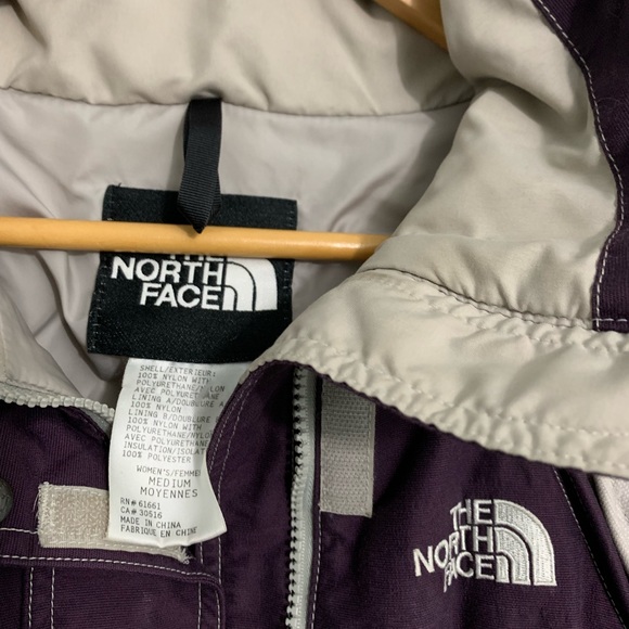 Vintage North Face Jacket - Picture 2 of 4
